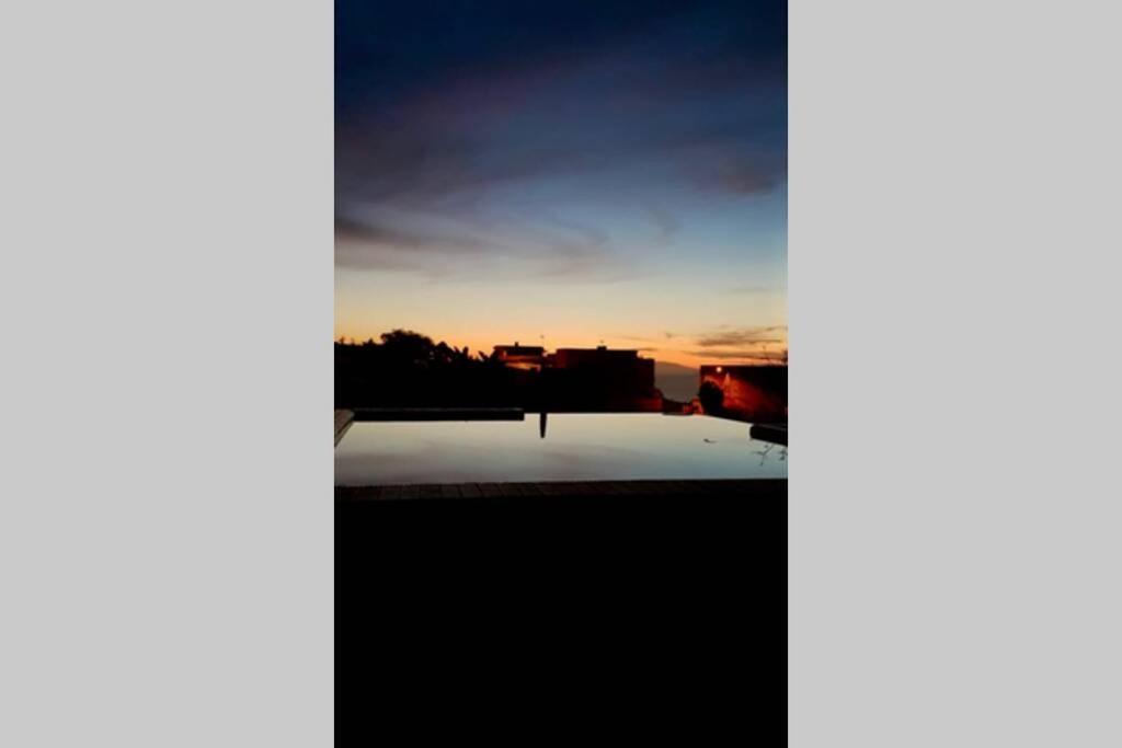 Casa Vina: A Spectacular Away From It All Holiday Ла Оротава Екстериор снимка